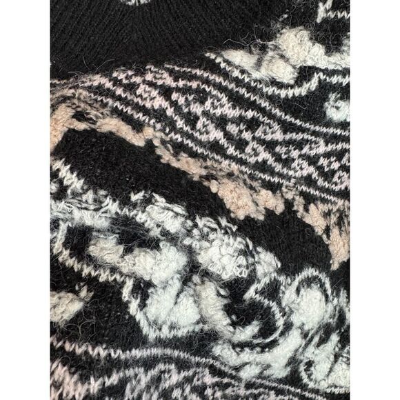BY ANTHROPOLOGIE black white wool blend oversized knit sweater pullover M NWOT - Picture 5 of 10